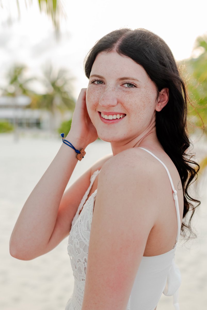 Jen Krolak tweet media