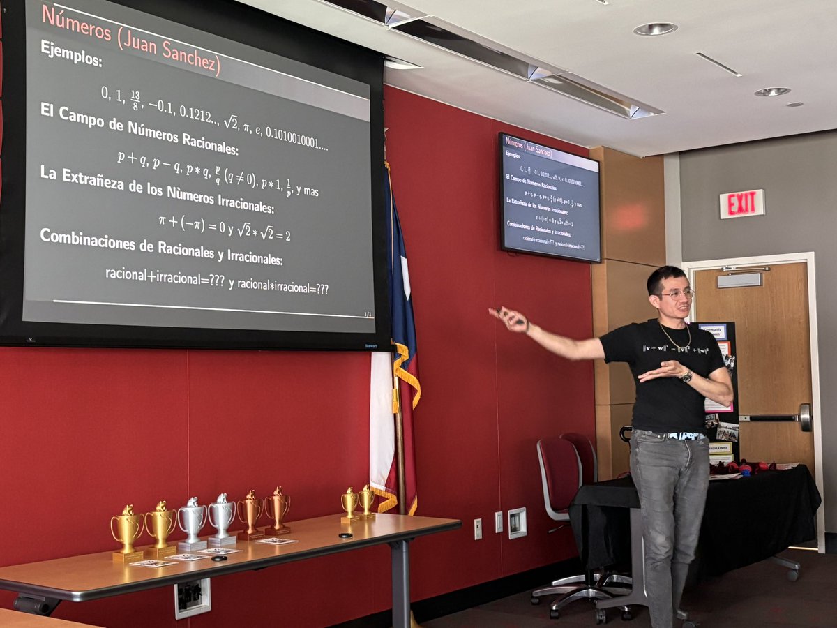 Hoy tuvimos nuestro primer evento de “Tu investigación en tres minutos en español” en UH! Gracias al trabajo y la dedicación de muchos de los oficiales de SACNAS y miembros de la facultad, 5 estudiantes de pre-grado y 9 de post-grado pudieron exponer sus increíbles proyectos!!!