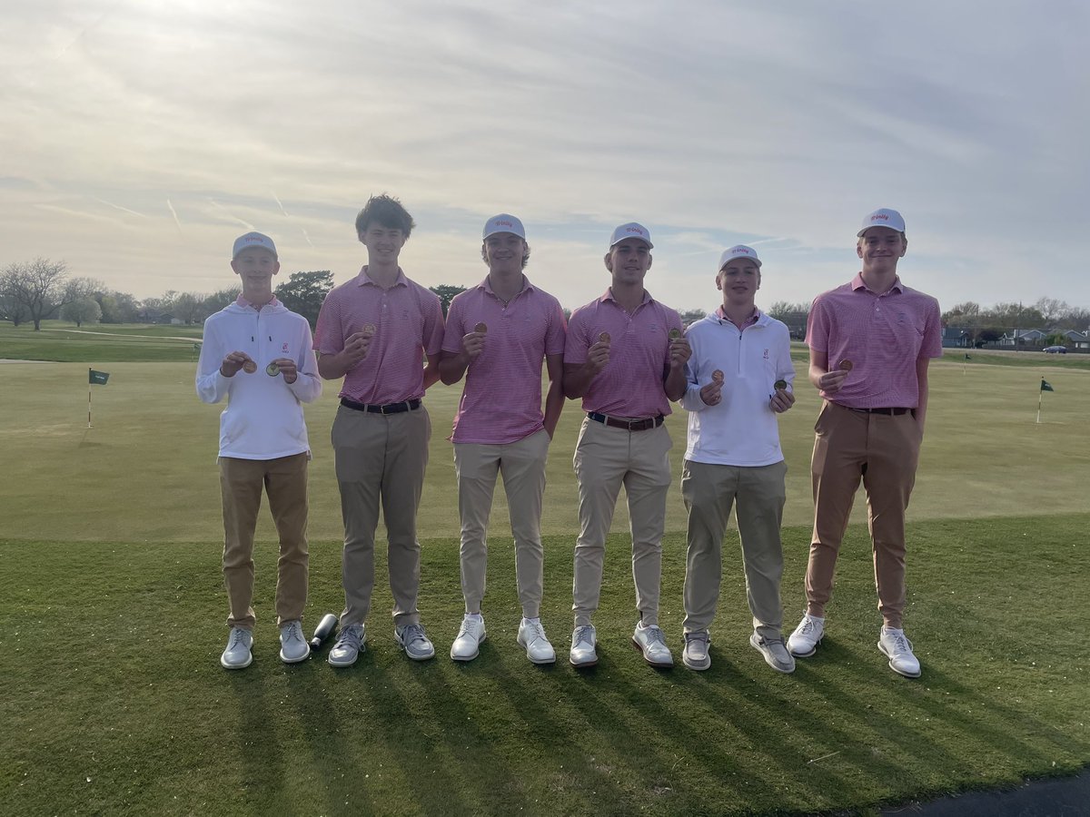 TrinityCatholic's tweet photo. Sacred Heart Invitational
Team 3rd  333
Lincoln Barnes  77
Tie 2nd place
Ian Shaw 83
10th place
Tyler Casebolt 85
Tie 12th place
Matt Armour 88
Seamus Hogan 89
Miles Blaylock 90 https://t.co/zKEsMBxsrL