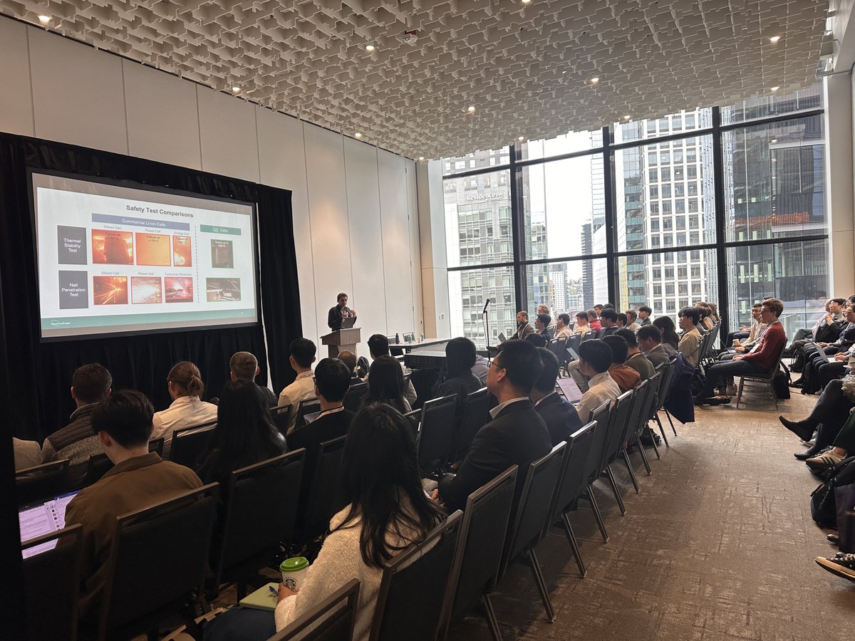Jordi Sastre (@jordi_sastr3) on Twitter photo Had the chance to speak to a crowd of grad students and postdoc researchers at the <a href="/Materials_MRS/">Materials Research Society (MRS)</a> conference in Seattle. Really enjoyed their enthusiasm and fresh ideas on next-generation batteries. Had the chance to speak to a crowd of grad students and postdoc researchers at the <a href="/Materials_MRS/">Materials Research Society (MRS)</a> conference in Seattle. Really enjoyed their enthusiasm and fresh ideas on next-generation batteries.