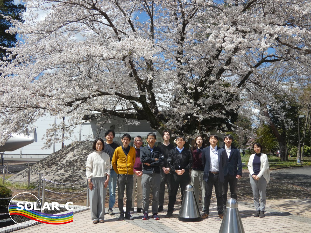 SOLARC_JAXA's tweet photo. #SOLAR_C プロジェクトの2回目の春。宇宙研の桜の前で🌸 https://t.co/ErqXMHizNG