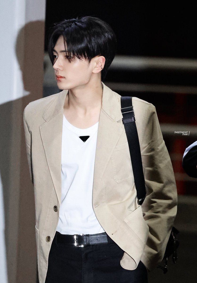 ً tweet media