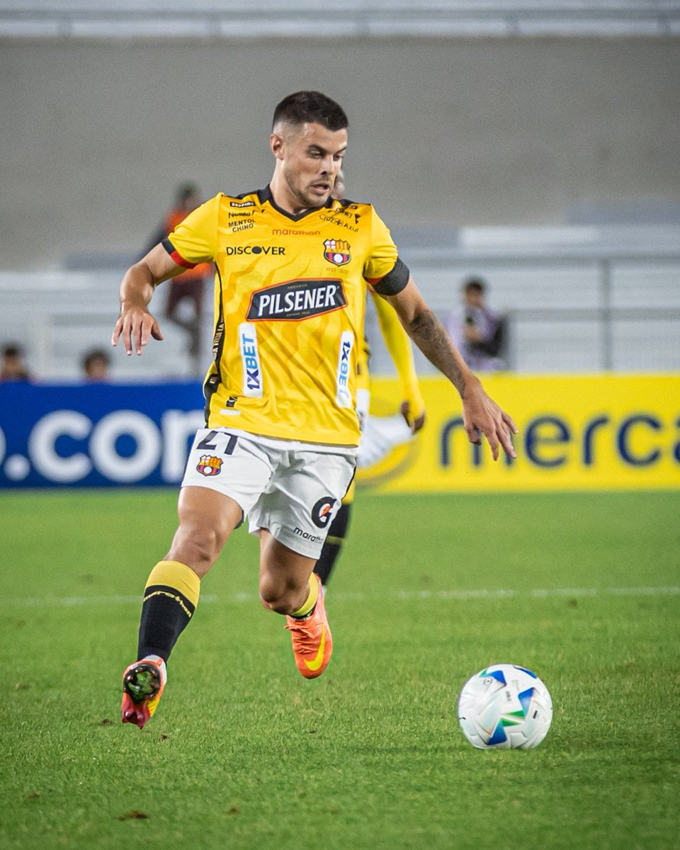 BarcelonaSC's tweet photo. ¡Entretiempo en Buenos Aires!
#RiverBSC 0-0
#ConmebolLibertadores https://t.co/EKDY9nHOye
