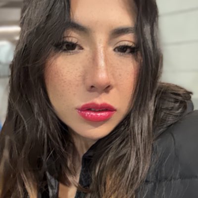 _AlexandraIlse's tweet photo. #NuevaFotoDePerfil https://t.co/YCRxFiJTZO