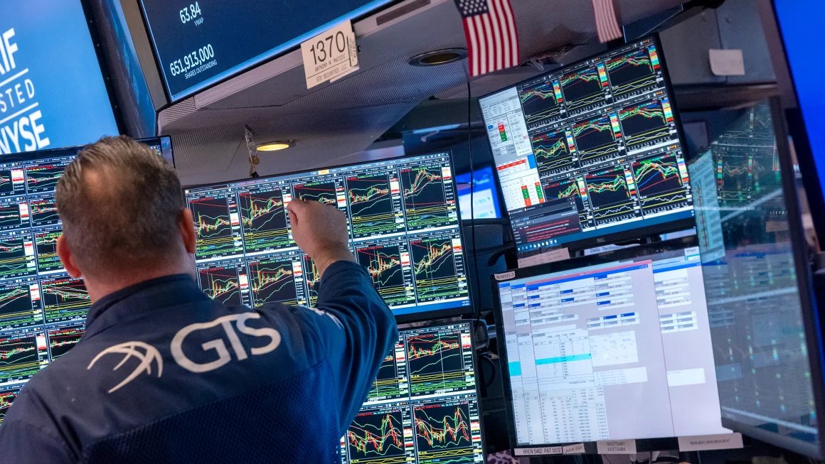 GoDlsrjXQAA6VaO?format=jpg&name=medium