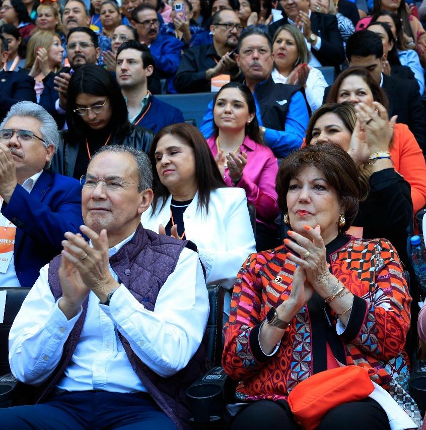 HectorHGutierre's tweet photo. Acompañamos a mi amigo @HectorGarciaNL presidente municipal de @municipiodegpe , en el inicio de la Estrategia de Protección #CrecemosGuadalupe con justicia social 

✅Agradezco el reconocimiento público a la valía y efectividad de los programas sociales del @GobiernoMX de México https://t.co/brIryEWS2E