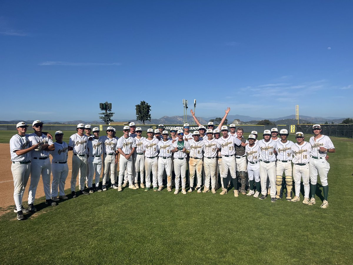 GCGriffin_BSB's tweet photo. Griffins Baseball Nation game alert🔥⬆️⚾️ Griffins win 13-6 over Imperial Valley College. https://t.co/l1TpxGa5Y5