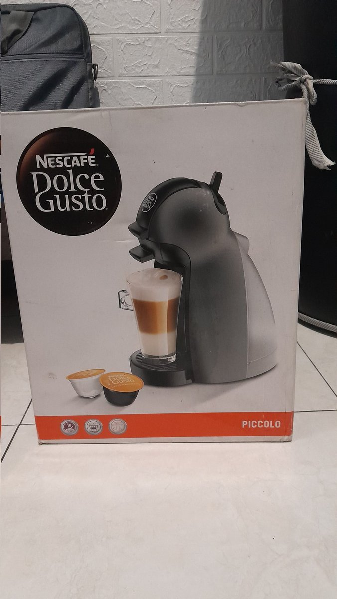 sukaesmilo's tweet image. WTS
Coffe maker nescafe dolce gusto piccolo
Belum pernah dipakai, hanya disimpan saja
Full set 700rb
#zonajajan #zonauang
#coffemaker