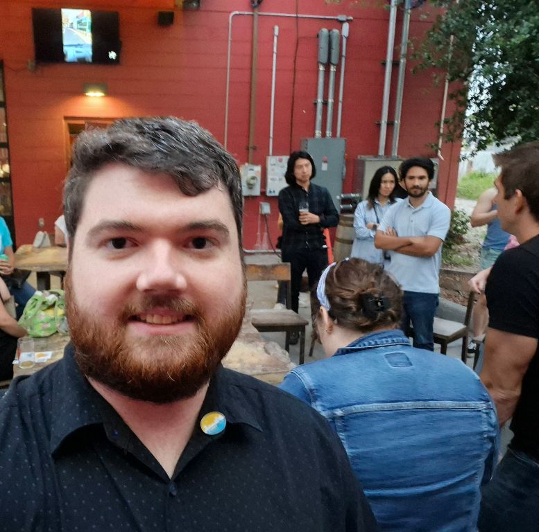 Chambers4Otown's tweet photo. Had fun with @orlandoyimby at their monthly social. When it comes to affordable housing, walkable neighborhoods, and access to public transit, I say #yesinmybackyard . If you do too donate at https://t.co/LIk1cSDv9i #yimby #Orlando #citybeautiful #samuelshowsup https://t.co/mO1doKmbyB