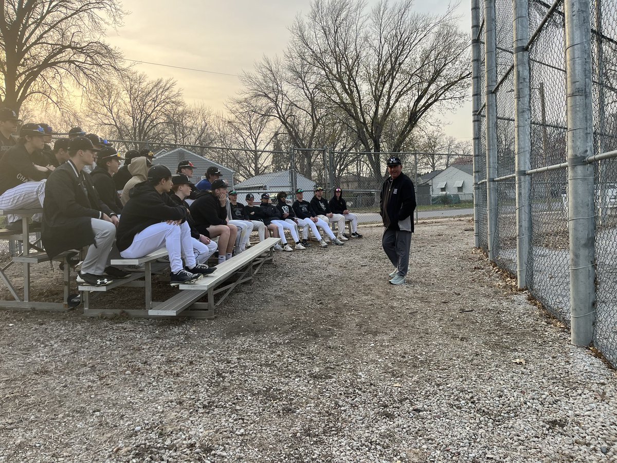 LNEBasebal1's tweet photo. Thank you Coach Ehrlich (@oyster_art) for talking to our guys tonight and giving a great history lesson on Lincoln Northeast baseball! 

#OnceARocketAlwaysARocket https://t.co/y9I9MprFCa