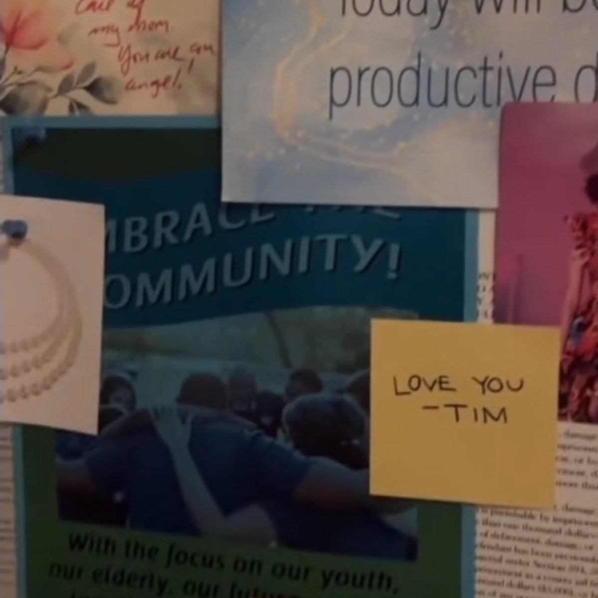 SHUT UP THE STICKY NOTES IS STILL ON HER WALLS. FUCK #TheRookie