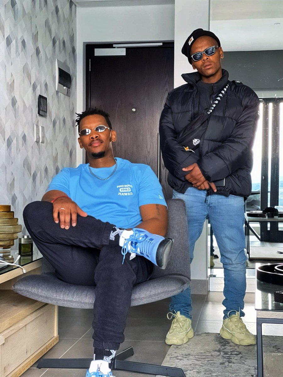 SoupLorrd's tweet photo. Through and through malume @SlowEarL https://t.co/oNXhpFeCGq