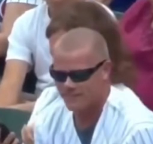 In case anyone forgot. This guy sucks.