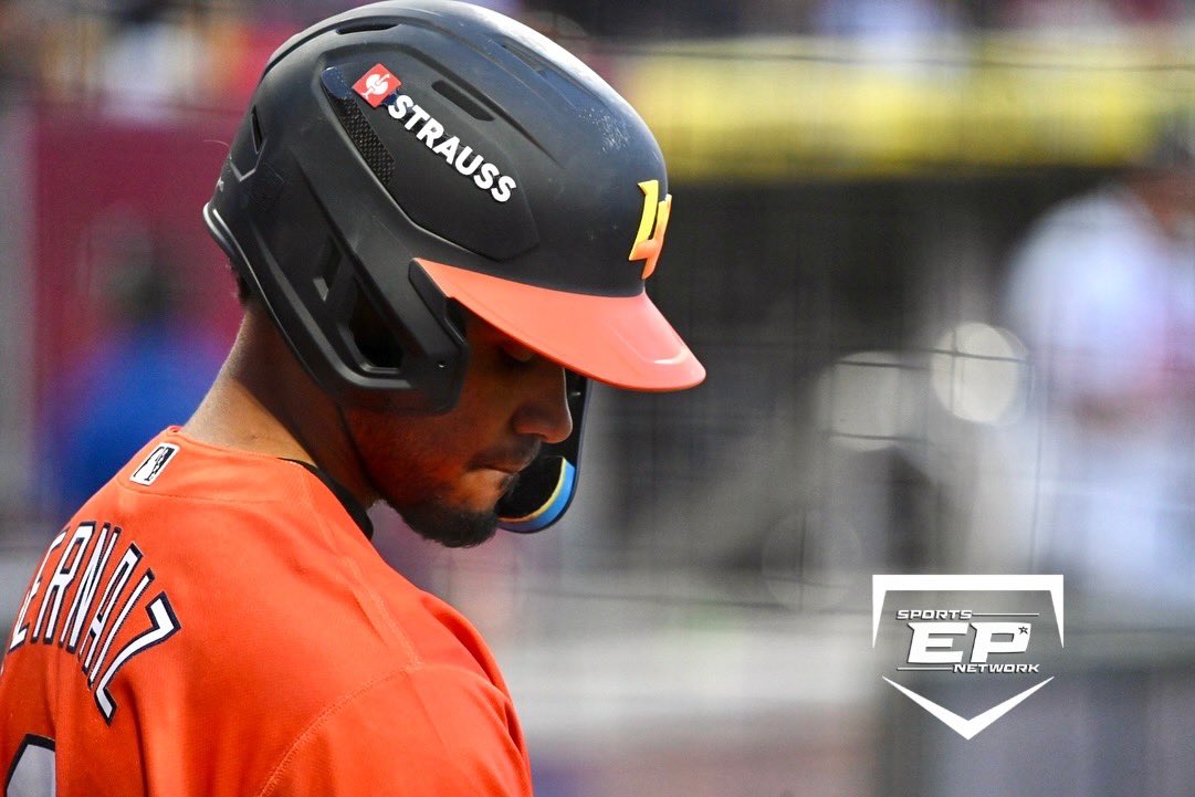 epbcom's tweet photo. Las Vegas vs El Paso 📸⚾️ 6 Game Series begins
#epsportsnet #LosPhotogs
@epchihuahuas @AviatorsLV https://t.co/BXKMMAn8UU