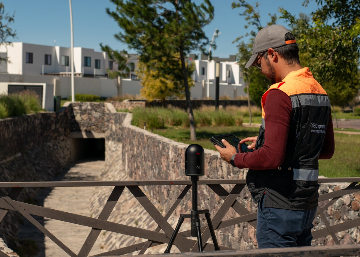 jalejo_digital's tweet photo. Mapeando nuevos horizontes 📷
Comparto mis experiencias en el mundo de la Medición Geoespacial y herramientas como Google Workspace, sin olvidar el día a día de quien también es padre y CEO.

https://t.co/f3YzWdrwmU https://t.co/9GZS84V5NX