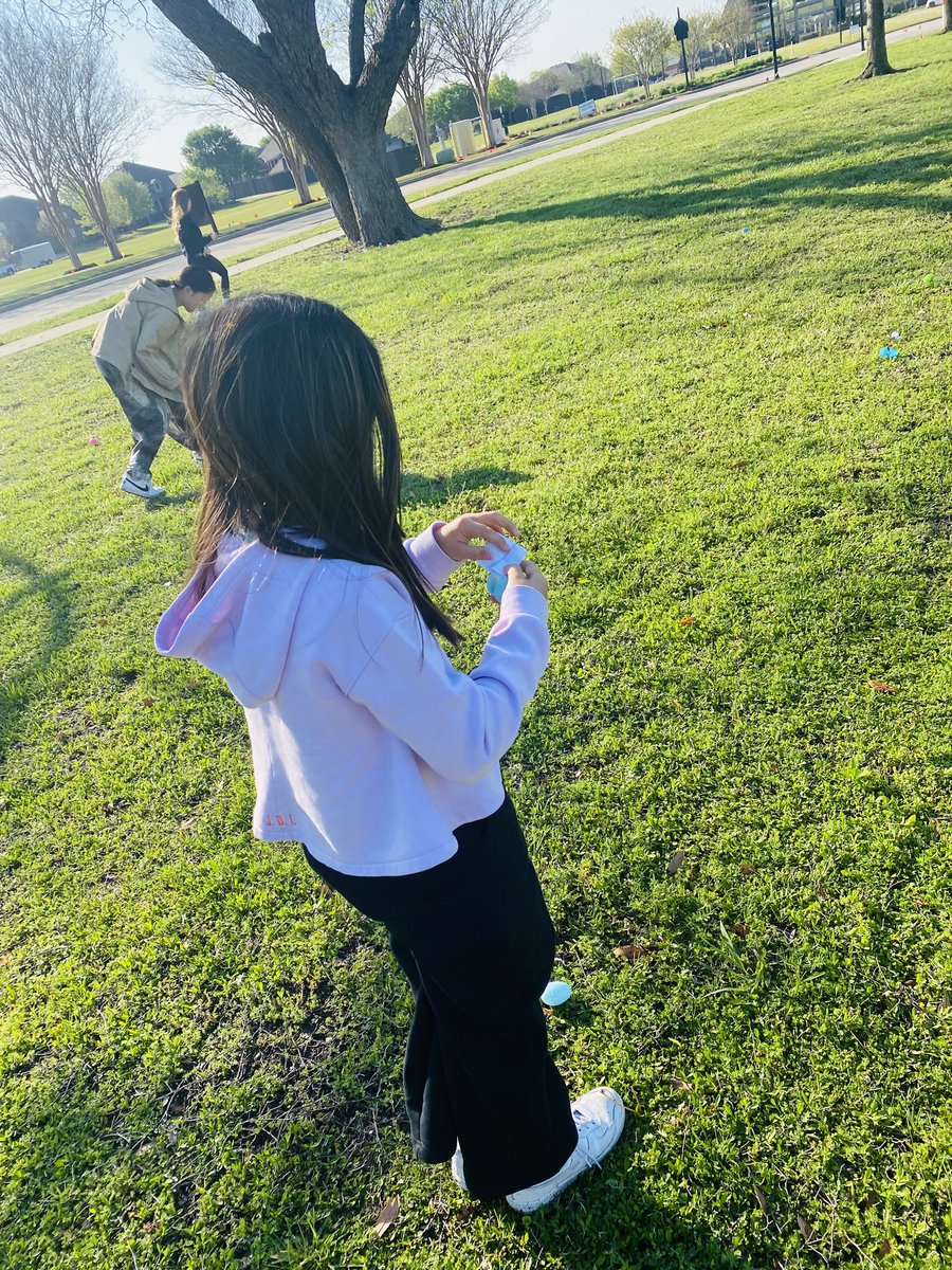 Laleh Olateju tweet media