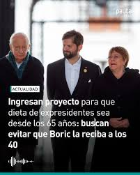 GradeGeorge's tweet photo. Se debe suspender la pensión vitalicia a @GabrielBoric hasta que cumpla los 65 años ! 

Es obsceno que este flojo se vaya para la casa con $ 17.000.000 a los 40 años ... 

🇨🇱🇨🇱🇨🇱🇨🇱 https://t.co/YARpFoQ6cL