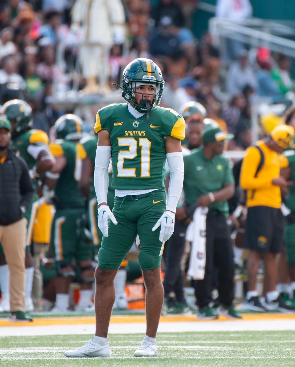 Kaelon Markell simmons (@kae44478) on Twitter photo Thanks for the junior day invite <a href="/NorfolkStateFB/">Norfolk State Football 🔰</a> <a href="/DeMario_Pippen/">Led By God</a> <a href="/AL6AFootball/">Alabama6AFootball</a> <a href="/Coach_O4/">Odis Waller</a> <a href="/Coachjsmith5/">John Smith</a> <a href="/BJones5_/">Bruce Jones II</a> <a href="/MichaelVick/">Michael Vick</a> Thanks for the junior day invite <a href="/NorfolkStateFB/">Norfolk State Football 🔰</a> <a href="/DeMario_Pippen/">Led By God</a> <a href="/AL6AFootball/">Alabama6AFootball</a> <a href="/Coach_O4/">Odis Waller</a> <a href="/Coachjsmith5/">John Smith</a> <a href="/BJones5_/">Bruce Jones II</a> <a href="/MichaelVick/">Michael Vick</a>