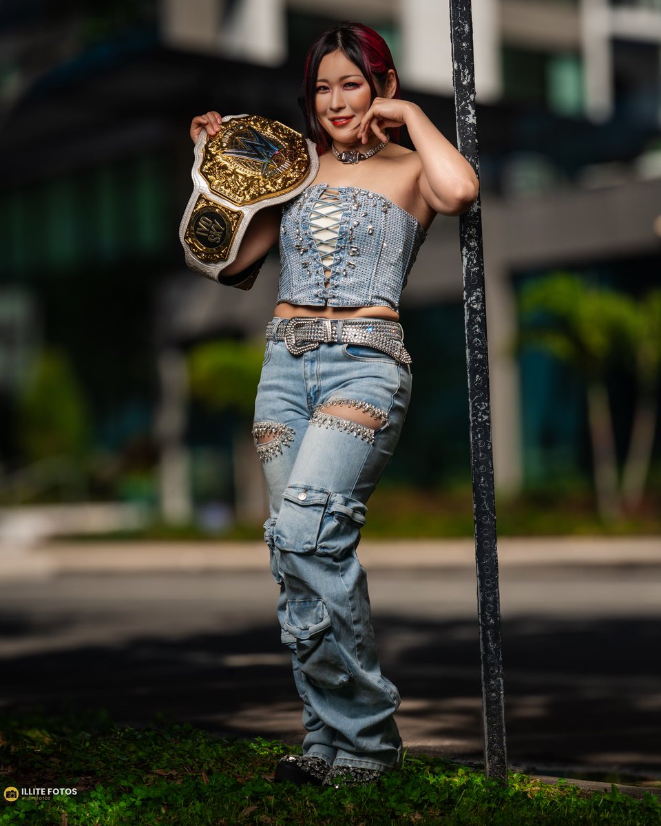 Iyo_SkyWWE's tweet photo. 11 DAYS LEFT TO #WrestleMania 🩵✨

#IYOSKY #DamageCTRL #RAWonNetflix #WWERaw 
Photo by @iLLite_Gaming https://t.co/5U0xiRQrzi
