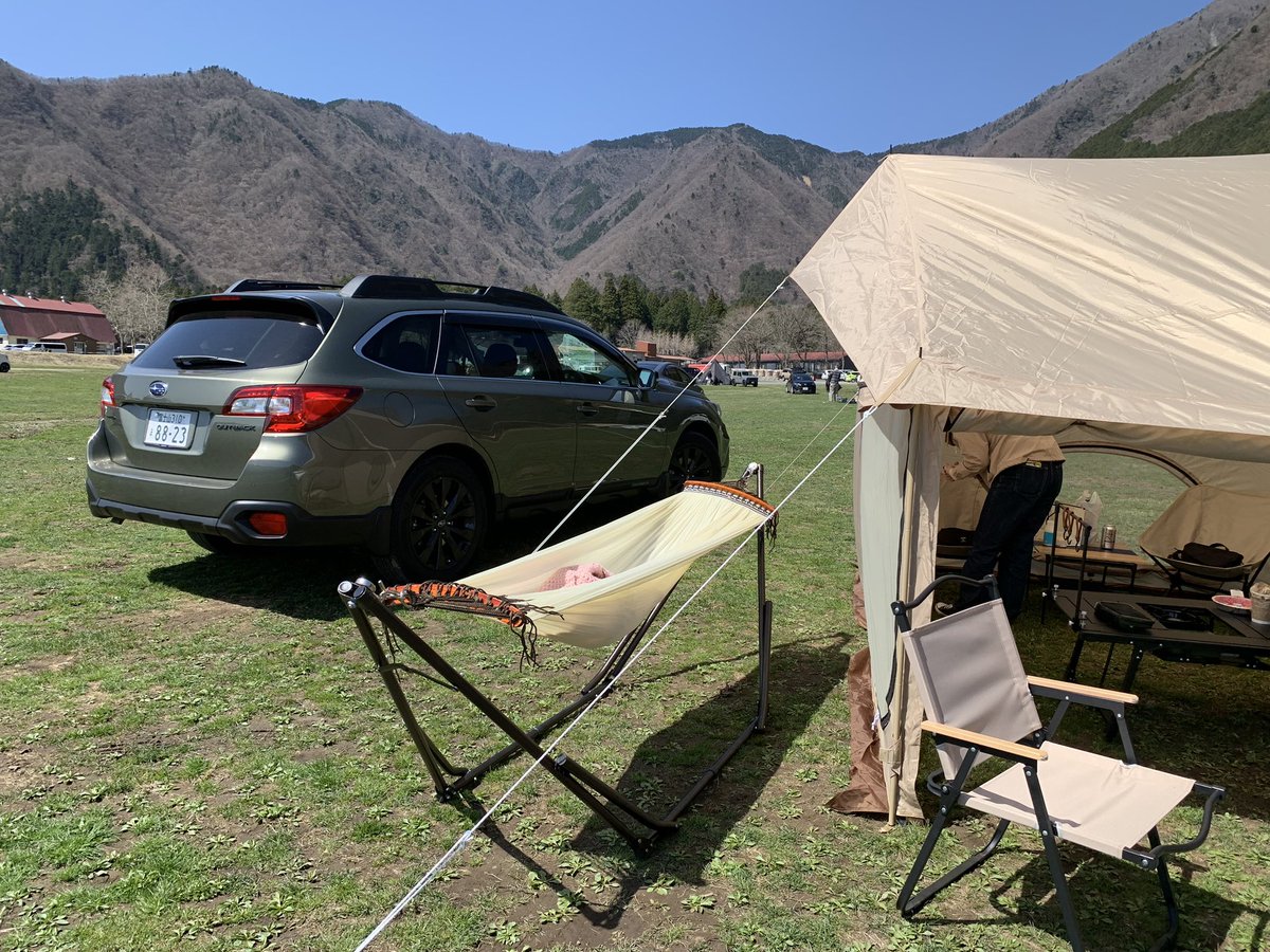 Ryo_BS9's tweet photo. 納車2日目にしてアウトバックの有効活用withまつやすさん

ふもとっぱらデイキャーンプ⛺️ https://t.co/8LFJiZQSoO