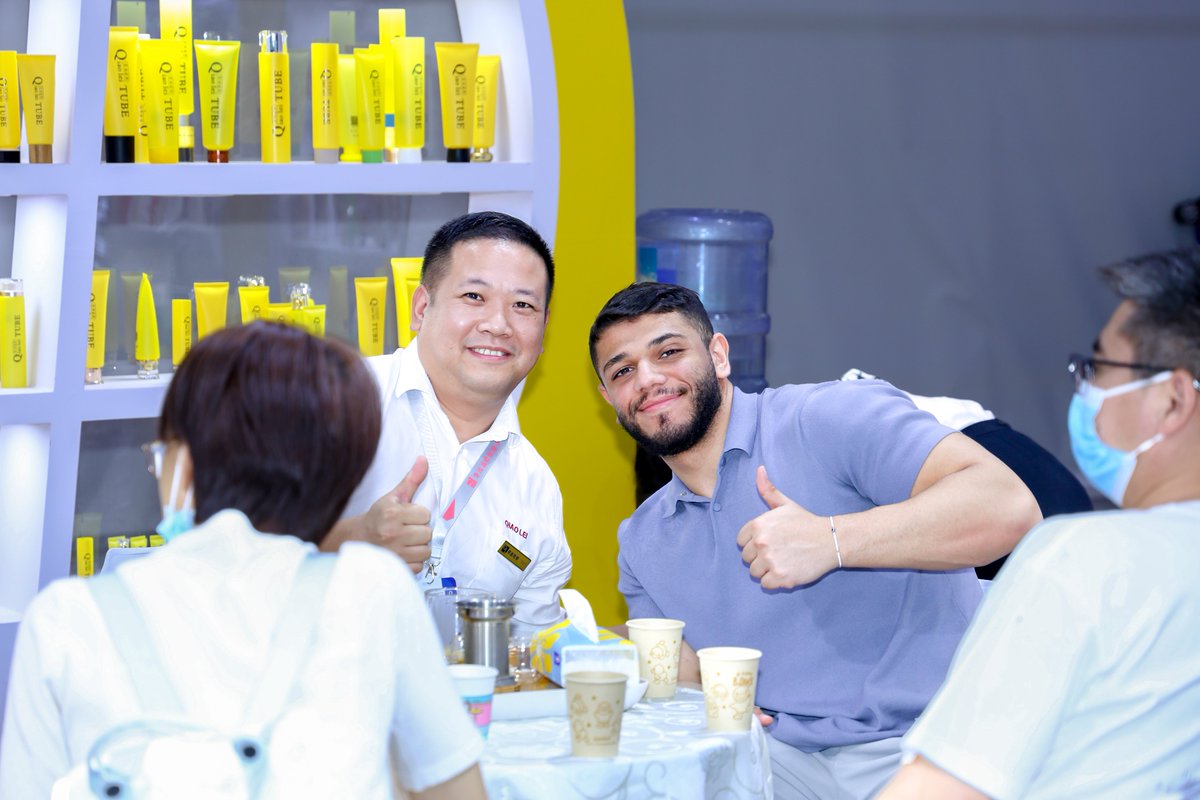 Every year, the world’s top buyers come to #CBE in search of the most innovative and technological products to elevate their business!
High quality packaging products and exclusive patented raw materials awaits you!
Mark your calendar for CBE Shanghai: d18.red/uwnm