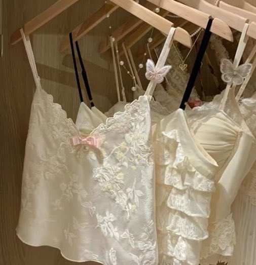 ⋆ ˚｡⋆୨୧˚