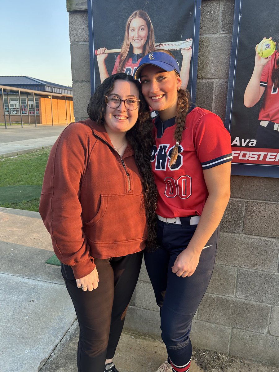 🎊Cheers to senior year🎊