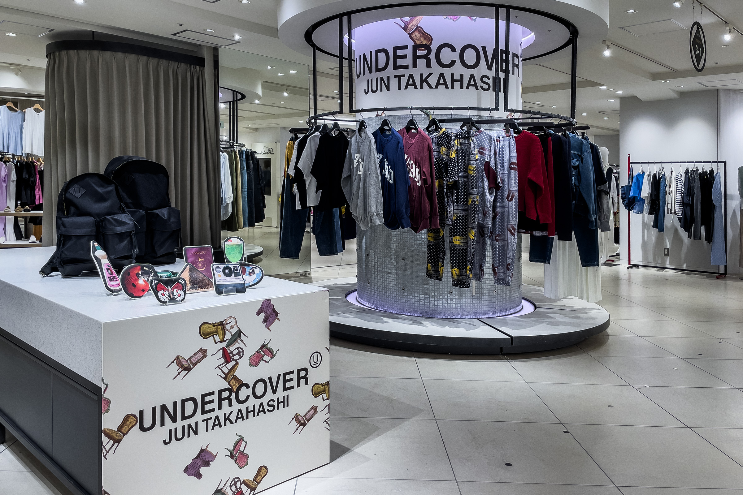 美品　T期 UNDERCOVER アンダーカバー　ノート UNDERCOVER - UNDERCOVER artscabut期 Vネックニットの通販 by