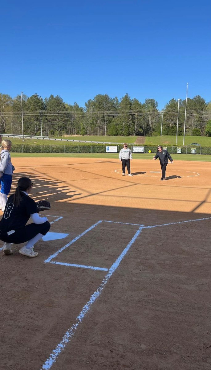 BCHS Softball tweet media