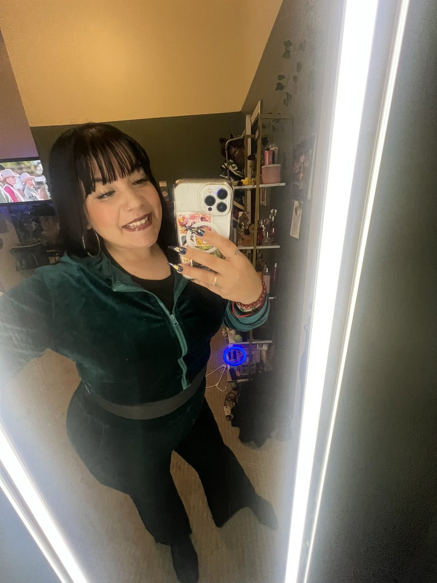 Erika Chavez tweet media