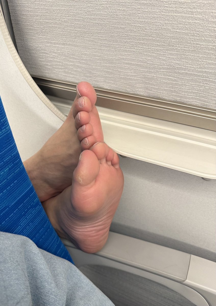 yamadaT16093366's tweet photo. 流石にこれはターボライターで炙ってもいいよね？ https://t.co/9b6wQ46lP6