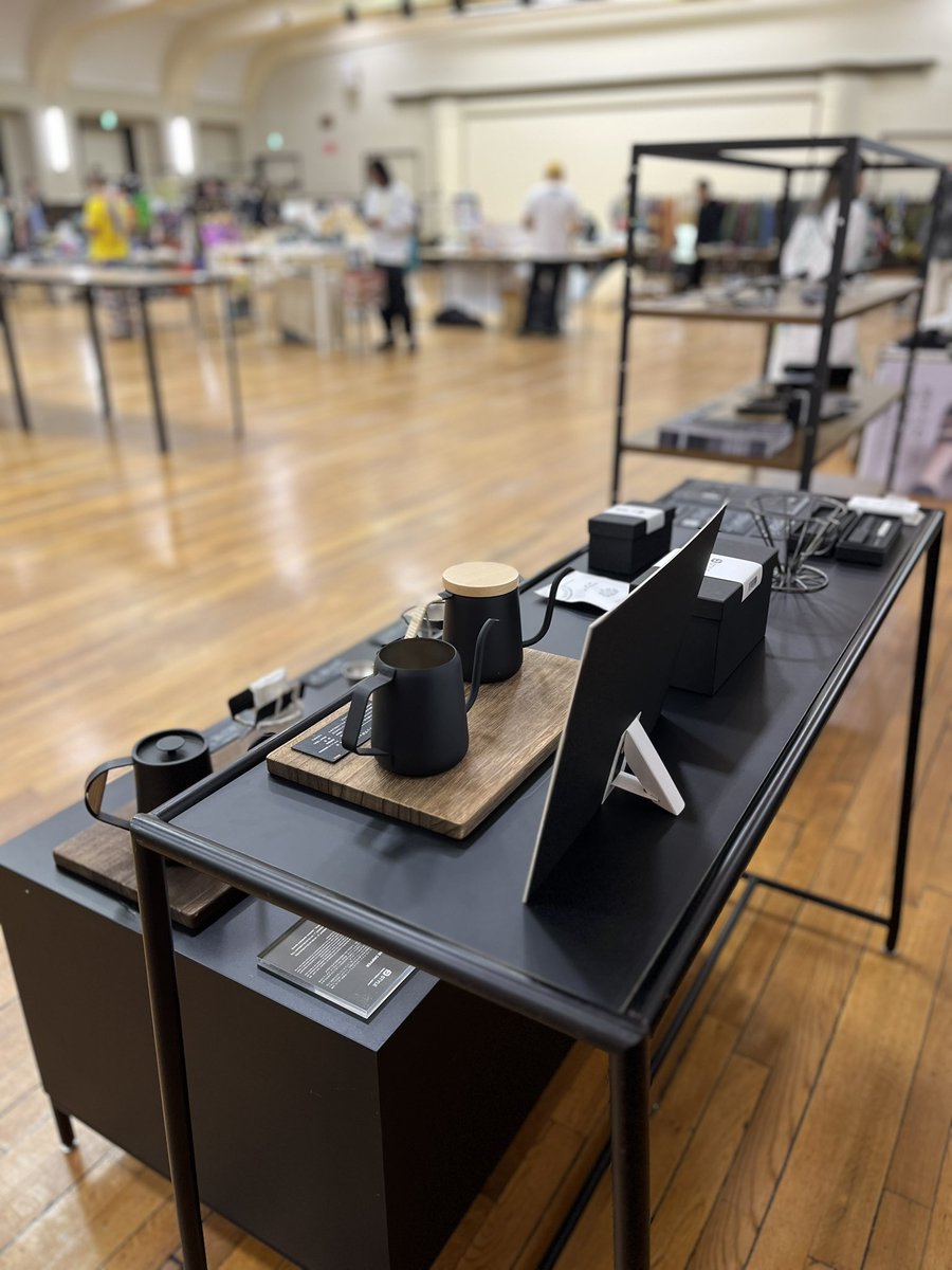 attraction
Nagoya Exhibition #7
に参加しています！CONNETTAさんが立ち寄ってくださいました。名古屋市西区鳥見町のお店にも寄らせてもらいます。
attraction-preview.com/visitor.html