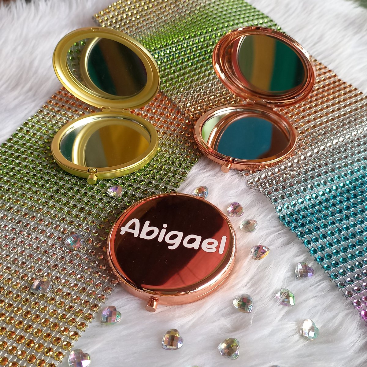 _RTM21's tweet photo. 🎀 Personalized Pocket Mirror 🎀

🌟 Ideal for all occasions
🌟 Personalized pocket mirror make a stylist gift for any occasion 

📩 Send us a message for your inquiries/orders https://t.co/SiYfAPAK9i