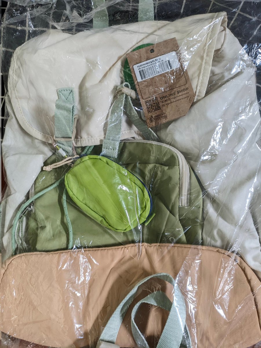 telurcplk's tweet photo. WTS backpack eiger 290k masih baru harga asli 350+ 

https://t.co/zGDxnLeTFd https://t.co/MdTPdwrkQg