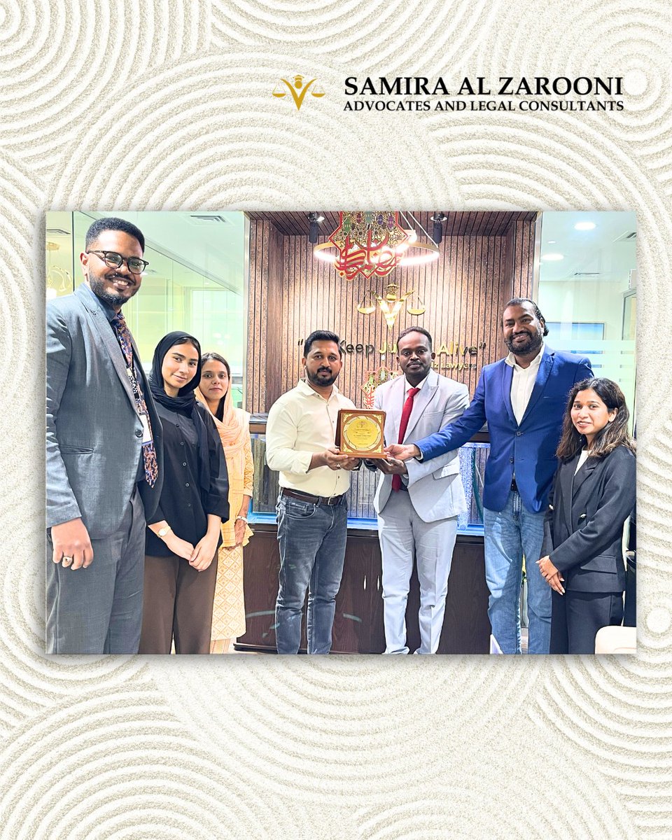 SamiraAdvocates's tweet photo. Recognizing excellence!

We proudly present this token of appreciation to our valued employee, Mr. AlMahdi Nasraldin Alamin for his contribution and dedication to @SamiraAdvocates !!

#sazadvocates #recognition #dubailawyer https://t.co/mNXRGESDJ1