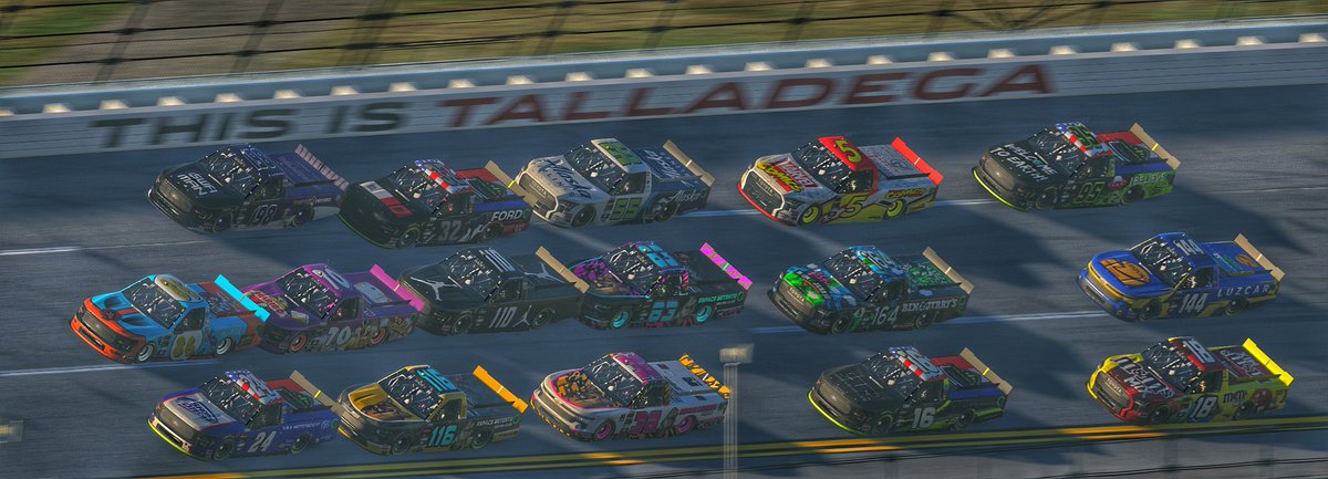 TALLADEGA BABY

Lundi avait lieu la course Hades Technology Ignite Series, les pilotes nous ont gratifié de magnifiques 3-wide propre et régulier. 

#NASCAR #iracing #3wide