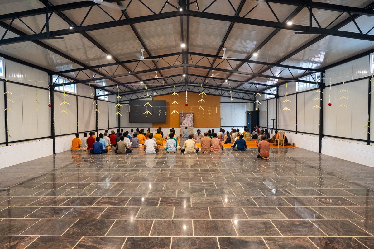 ishafoundation's tweet photo. Two new halls were inaugurated recently in Sadhguru Sannidhi Bengaluru, making it possible to conduct advanced meditation programs like Bhava Spandana and Shoonya Intensive on the premises. https://t.co/zVFoa5HmwZ