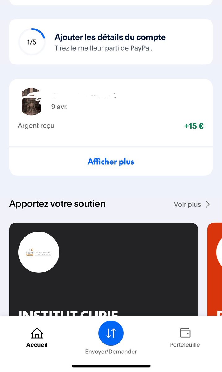 Prenez exemple, qui sera le prochain ? 
#ventedepied #moneyslave #pied #sexy