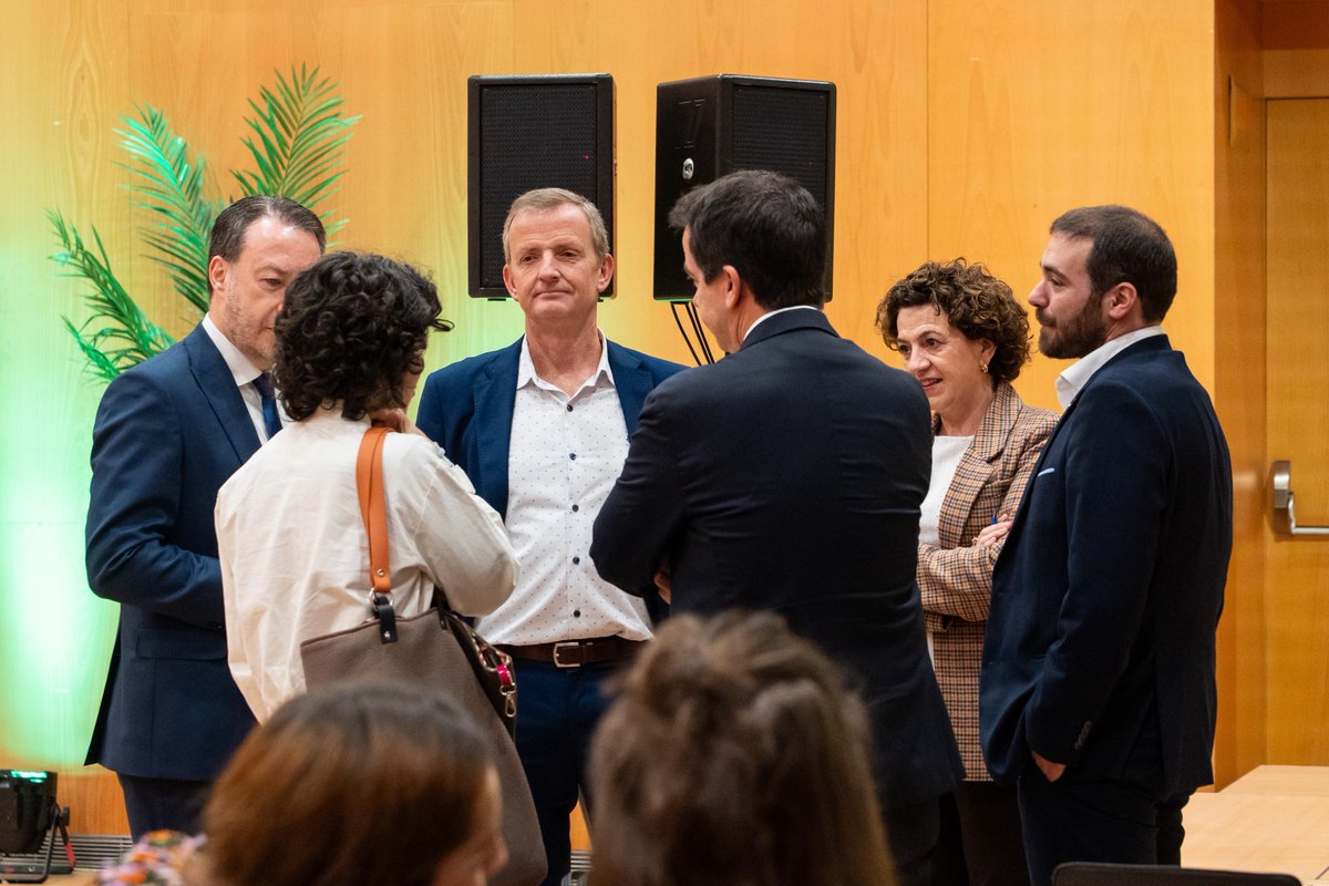 Sodenavarra's tweet photo. 🔴 [LIVE] 📢🌍 International Workshop: "Towards S4: the challenge of sustainability in S3" | 📍 @baluarte

👉 Everything is ready in the Ciudadela Room at Baluarte for the start of the event

#NavarreInEurope #S4 #Sustainability #Innovation #SmartSpecialization #Pamplona #Navarre https://t.co/04ZamQSNit