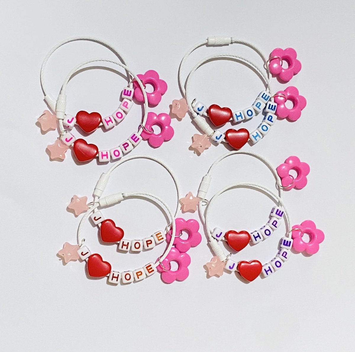_btslayedme's tweet photo. ⭑.ᐟ hope on the stage manila fan support by @_btslayedme &amp; @yangjwchoco ⭑.ᐟ

each charms represents hobi ⸜(｡˃ ᵕ ˂ )⸝♡

🌸 open for trades
🌸 strictly 1:1
🌸 vv limited quantity
🌸 mbf, like and rt

wait there's more 🤭
see thread below 

#HOPE_ON_THE_STAGE_TOUR_Manila https://t.co/eqLVoVsSR8