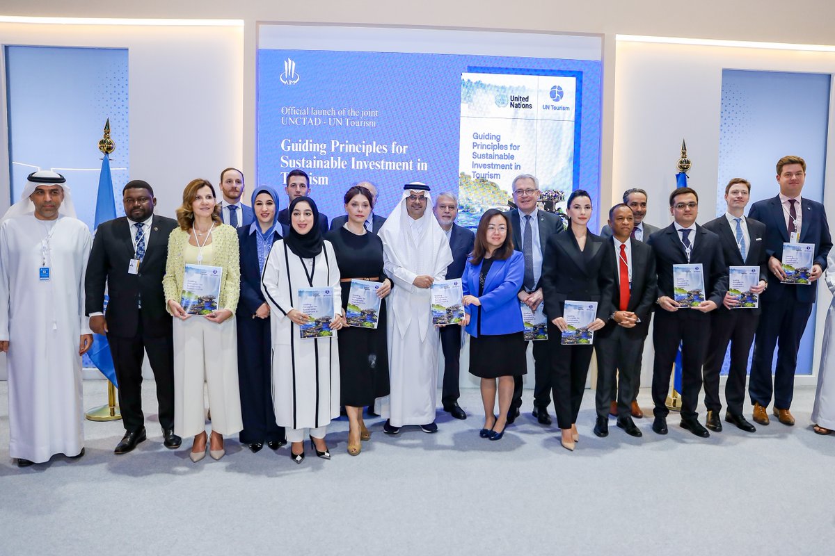 🌍 UN Tourism &amp; <a href="/UNCTAD/">UN Trade and Development</a> unveil the Guiding Principles for Sustainable Investment in Tourism, setting a roadmap for resilient, inclusive tourism. Launched at #AIM in Abu Dhabi, this framework aligns investments with #SDGs for lasting global impact. 
🔗f.mtr.cool/ducjjbjtko