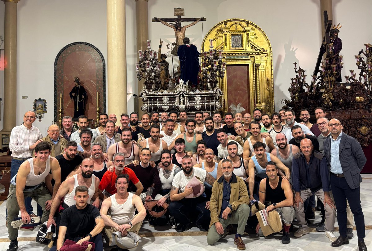 DoloresdelCerro's tweet photo. 🔔Con los retranqueos de los pasos de nuestros Sagrados Titulares💐, celebrados en los últimos días, apuramos los preparativos para una nueva estación de penitencia.

Volvemos a reencontrarnos, en la anhelada espera que nos conduce hasta el amanecer de un nuevo ✝️Martes Santo. https://t.co/NtTo72TsXa