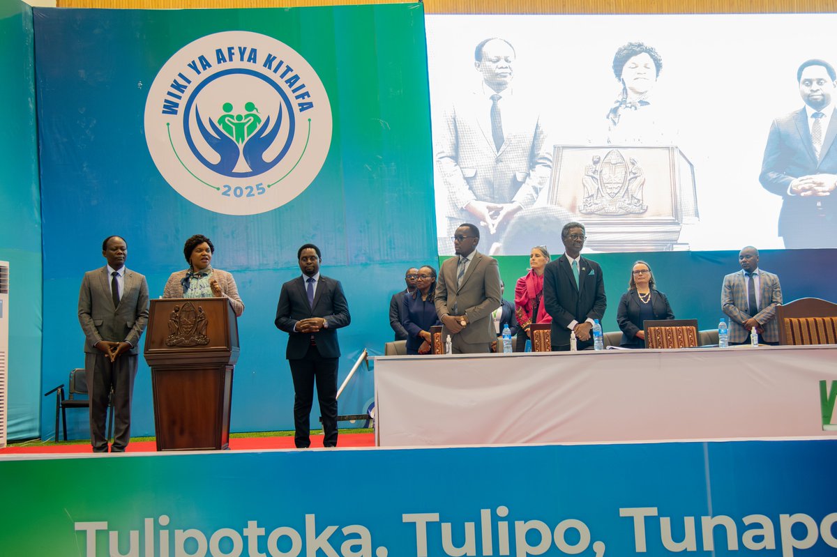 UNICEFTanzania's tweet photo. Afya Yetu, Huduma Yetu!

@UNICEFTanzania joined @wizara_afyatz & partners to wrap up National Health Week 💙🇹🇿. Health Minister Hon. Jenista Mhagama, launched the government led Afya Yetu digital platform, an SMS platform supported by UNICEF in partnership with @GAC_Corporate, @Irish_Aid, and @KOICATanzania that lets people share feedback on healthcare services they receive helping improve service delivery for everyone.