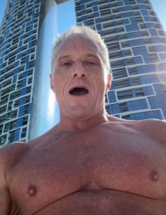 traderjigsaw's tweet photo. @LondonRealTV GM @RaheemXBT 😂

https://t.co/uhyodfLEOR https://t.co/fkJnTMiLEB
