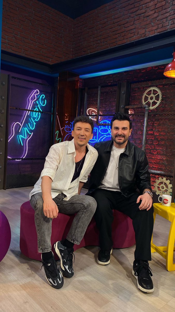 #Deşarj'ın bugünkü konuğu Gökhan Tepe! 🤩

Bugün saat 14.00'te #DreamTürk'te! ❤️