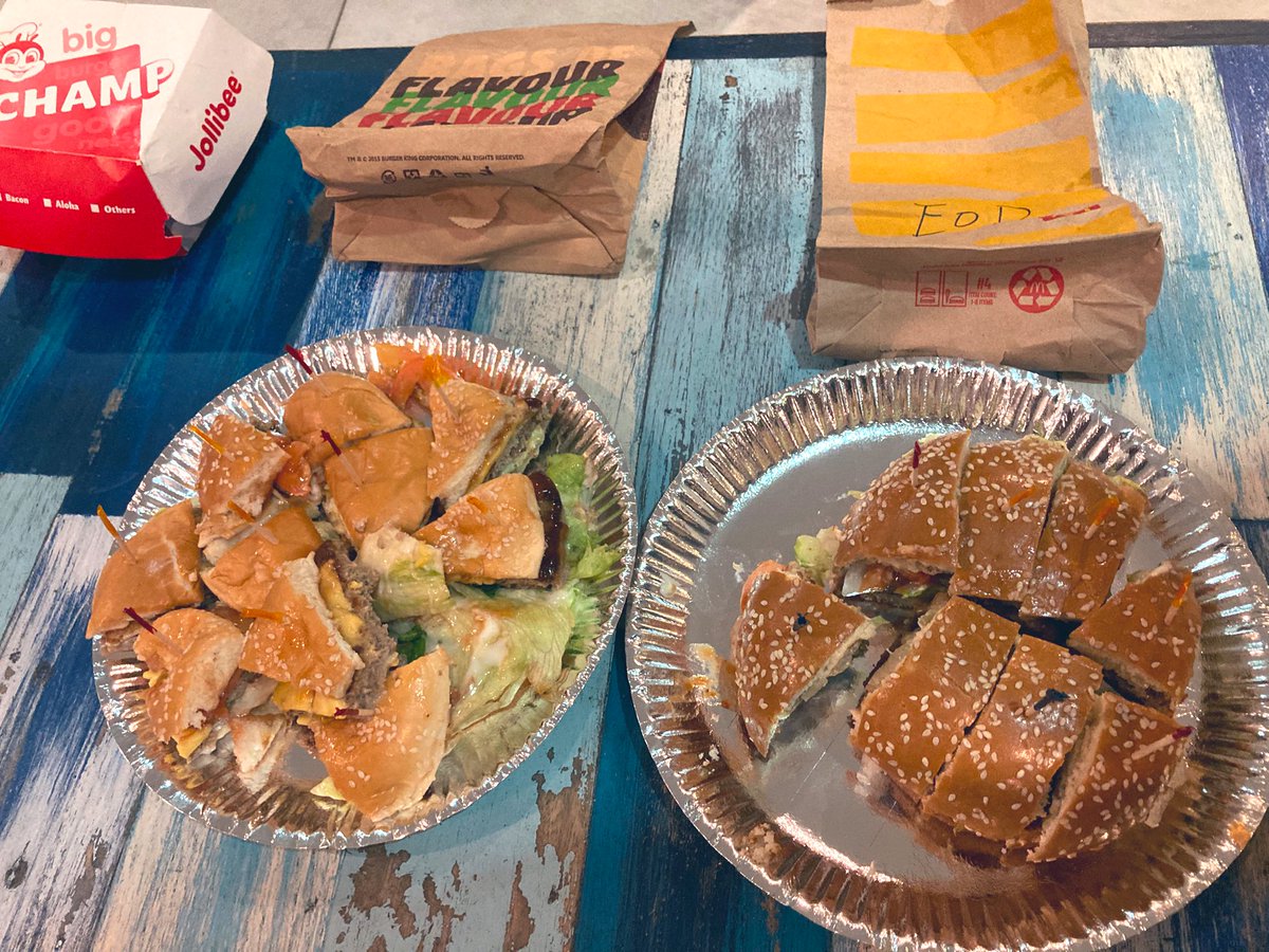 AIAP_F2F's tweet photo. EOPでハンバーガーの食べ比べをしました🍔
ジョリビー・マクドナルド・バーガーキングです
Teacher Markがマクドナルドはゴマのついているバーガーメニューの方が少ないと教えてくれました😳 https://t.co/08xMtRnazC