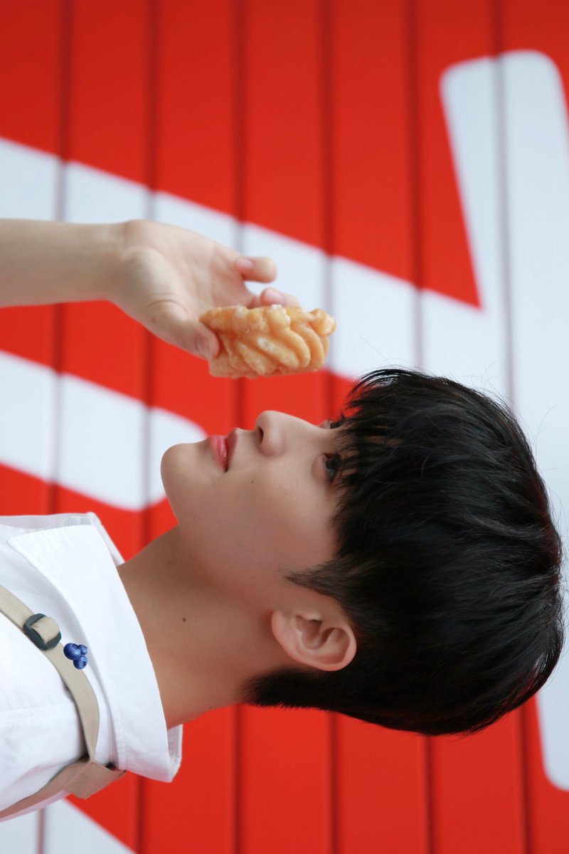 아직도18살같으세여 #마크