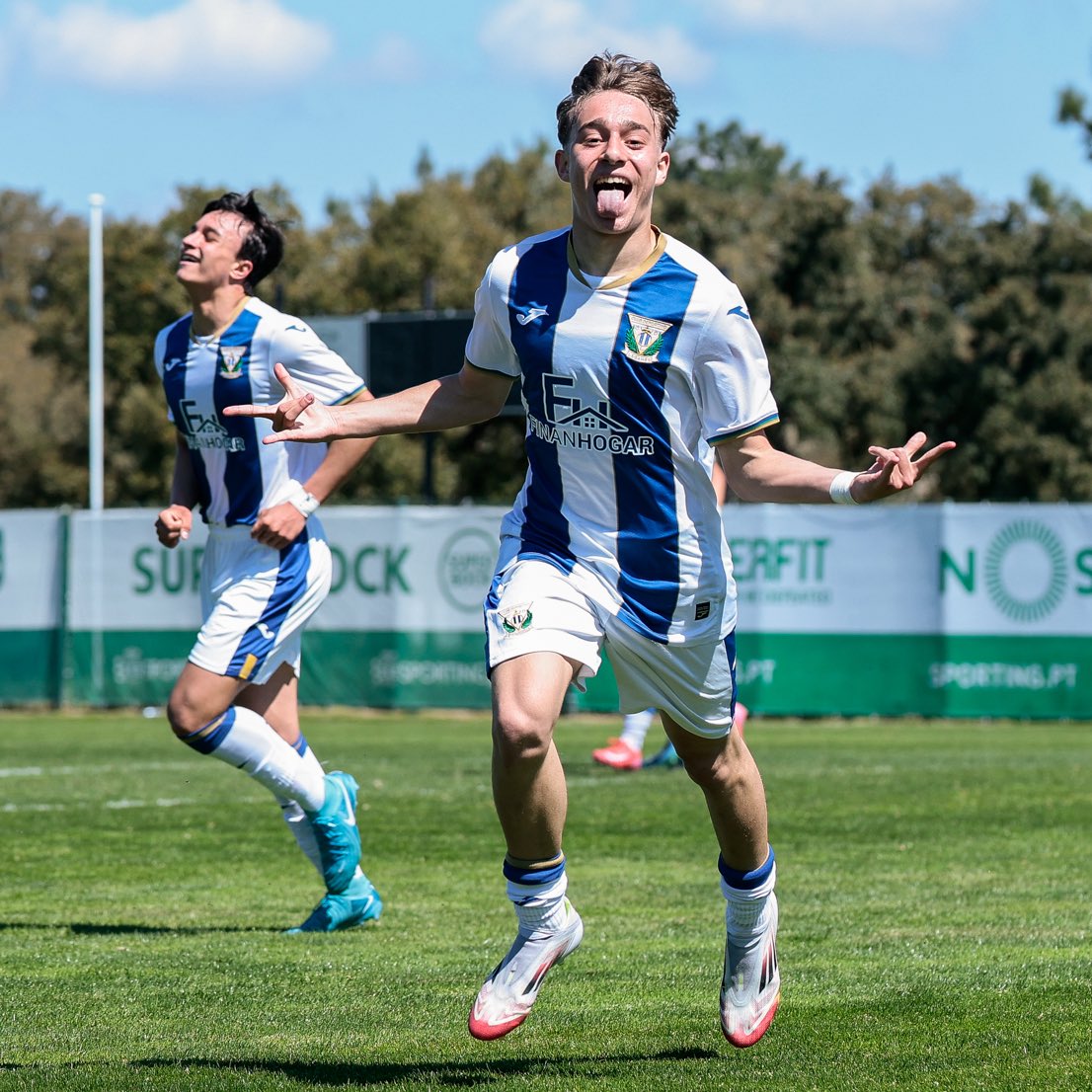 ⚪️ 𝗠𝗔𝗧𝗖𝗛𝘿𝘼𝙔 🔵

🆚 <a href="/SSDFT_AR/">برنامج الابتعاث السعودي لتطوير مواهب كرة القدم</a> 
🕑 16:00 
🏆 Grupo B <a href="/AlAbtalCup_ar/">كأس الأبطال الدولية</a> 
🏟️ Salou 
📺 youtube.com/live/BvHLHhri0… 
#️⃣ #FutureFalconsLeganés