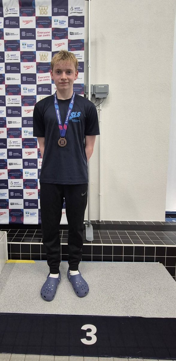 RutherglenASC's tweet photo. DAY 4 Cont. Chloe was reserve in 200IM and 50back but unfortunately didn't get a swim in the final. 
Iona 50m back move up from 23 to 18
Zara 100m fly PB
Lewis 200m free PB
Great day well done all https://t.co/1lbj4EIuwv