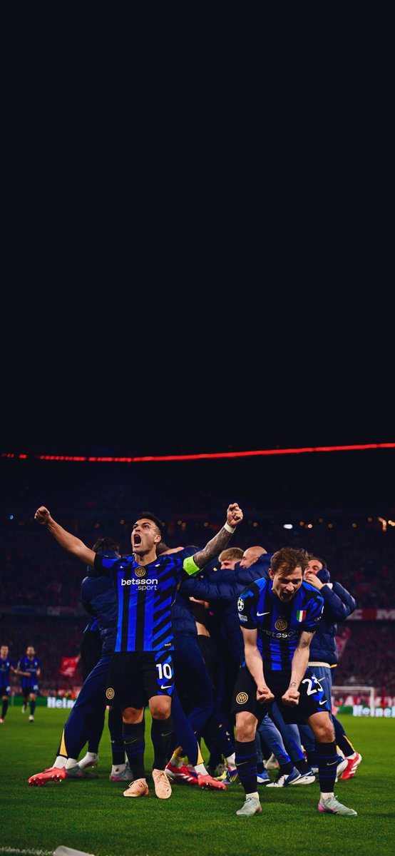 FCIMwallpapers's tweet photo. 1st leg: DONE ✅

#ForzaInter #BayernInter #UCL #LautaroMartinez #Lautaro #Frattesi #Bastoni https://t.co/eNccGaRyIR